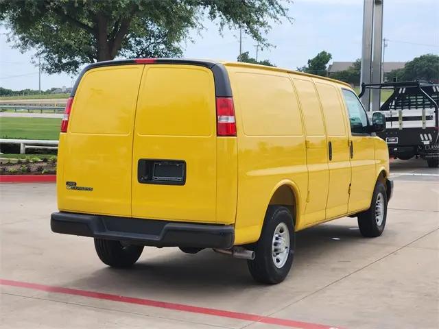 2025 Chevrolet Express Cargo Van RWD 2500 Regular Wheelbase WT