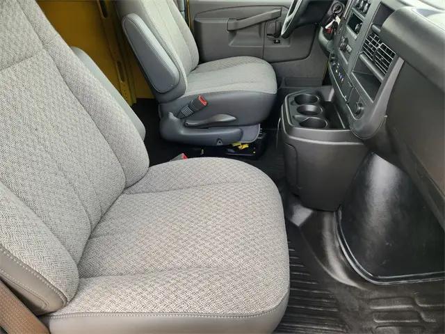 2025 Chevrolet Express Cargo Van RWD 2500 Regular Wheelbase WT