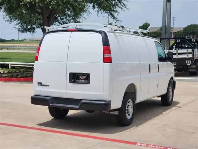 2025 Chevrolet Express Cargo Van RWD 2500 Regular Wheelbase WT