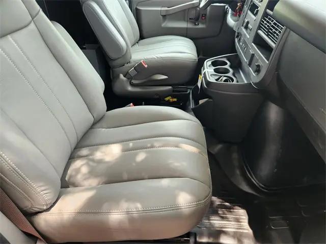 2025 Chevrolet Express Cargo Van RWD 2500 Regular Wheelbase WT