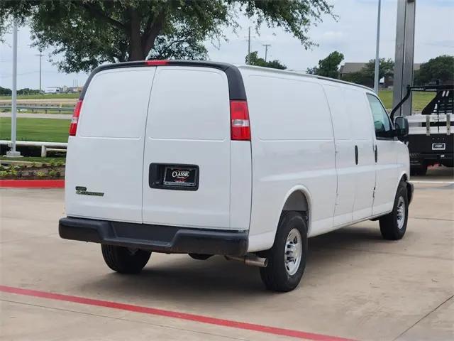 2025 Chevrolet Express Cargo Van RWD 2500 Regular Wheelbase WT