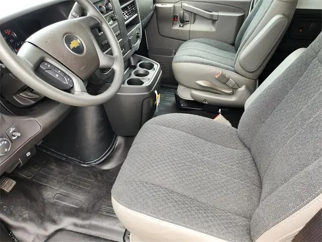 2025 Chevrolet Express Cargo Van RWD 2500 Regular Wheelbase WT