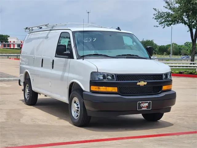 2025 Chevrolet Express Cargo Van RWD 2500 Regular Wheelbase WT