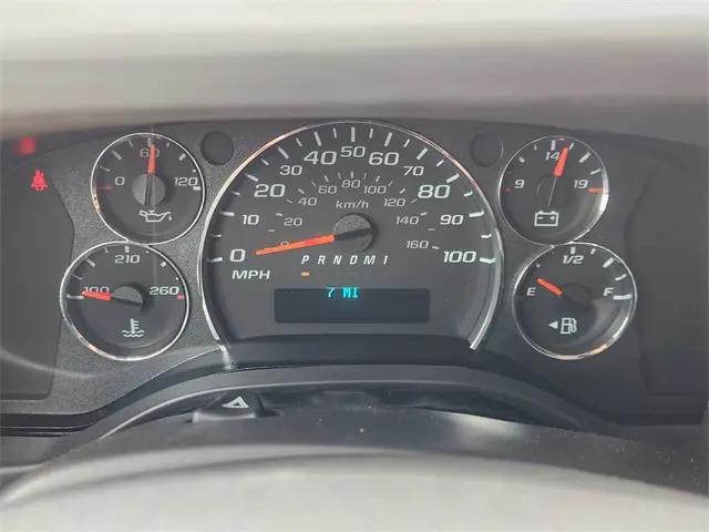 2025 Chevrolet Express Cargo Van RWD 2500 Regular Wheelbase WT