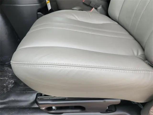 2025 Chevrolet Express Cargo Van RWD 2500 Regular Wheelbase WT