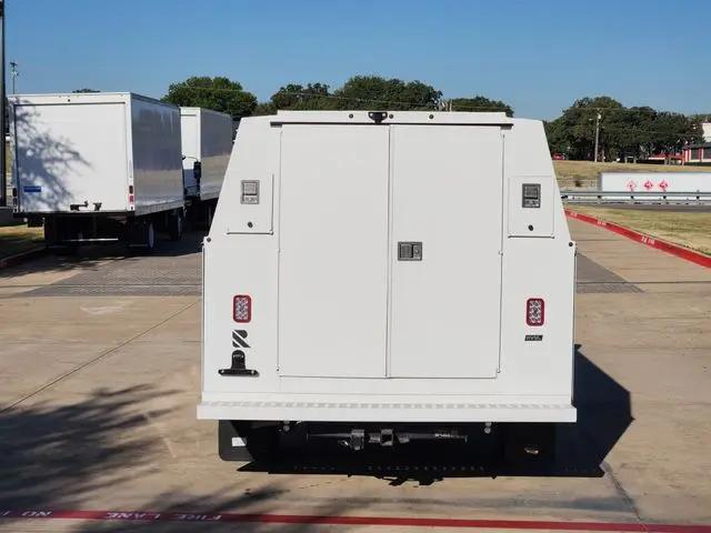 2025 Chevrolet Express Cutaway Work Van
