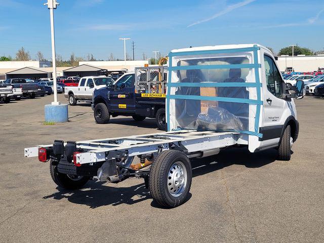 2025 Ford Transit Cutaway Base