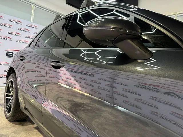 2020 Porsche Macan Base