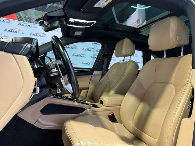 2020 Porsche Macan Base
