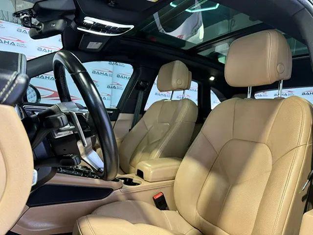 2020 Porsche Macan Base