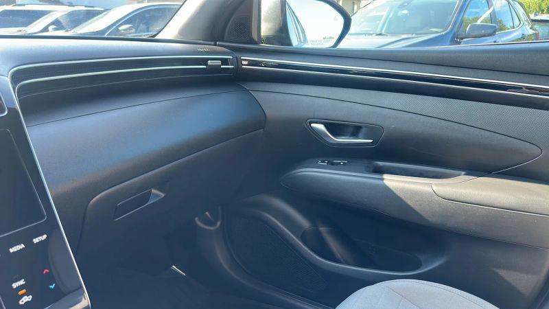 2023 Hyundai Santa Cruz SEL Premium