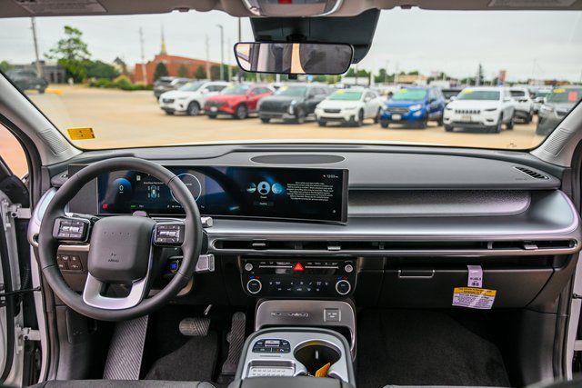 2026 Hyundai IONIQ 9 SE - Photo 13