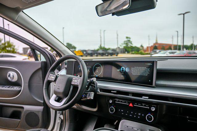 2026 Hyundai IONIQ 9 SE - Photo 15