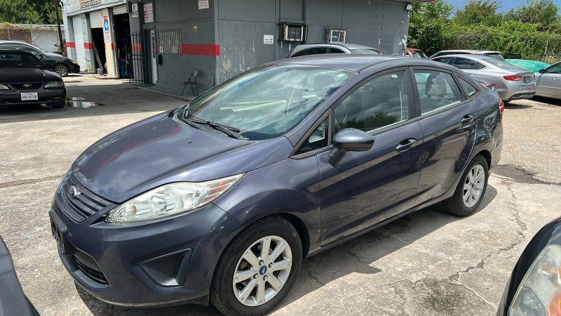2013 Ford Fiesta S