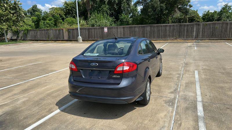 2013 Ford Fiesta S