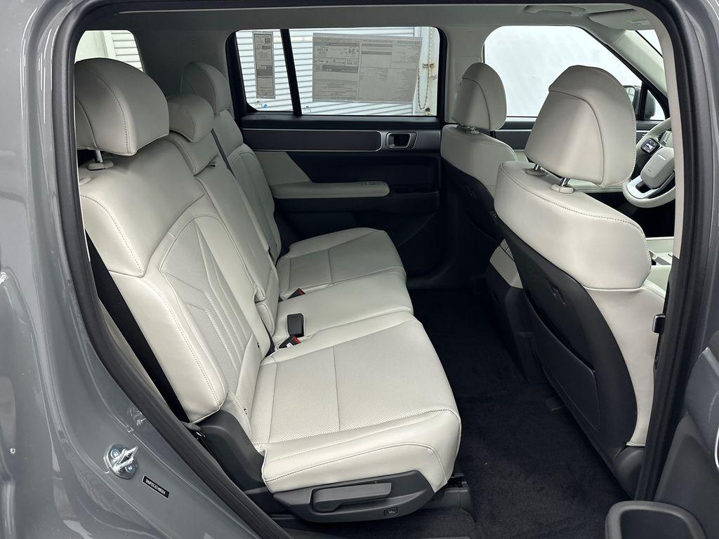 2026 Hyundai Santa Fe SEL - Photo 16