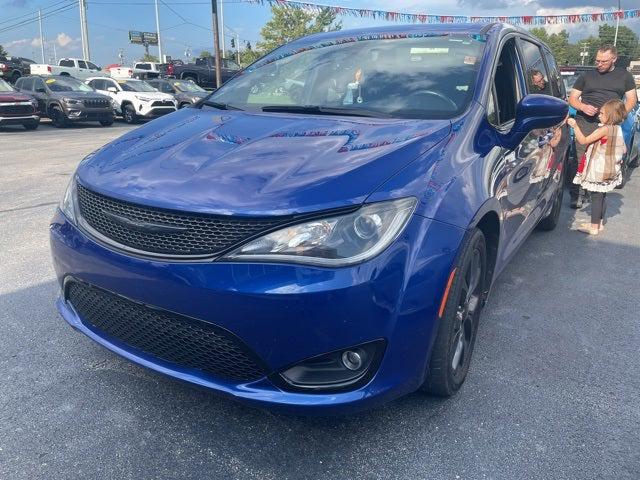 2020 Chrysler Pacifica Touring