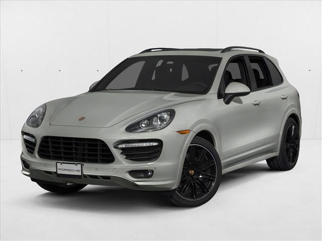 2013 Porsche Cayenne GTS