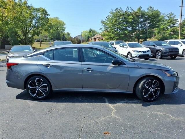 2024 Nissan Altima SR FWD