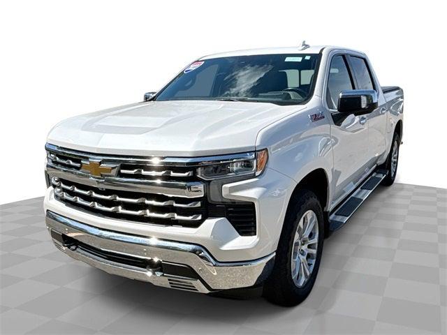 2022 Chevrolet Silverado 1500 4WD Crew Cab Short Bed LTZ