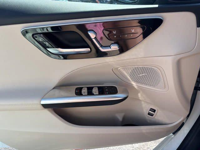2025 Mercedes-Benz C-CLASS C 300 C 300