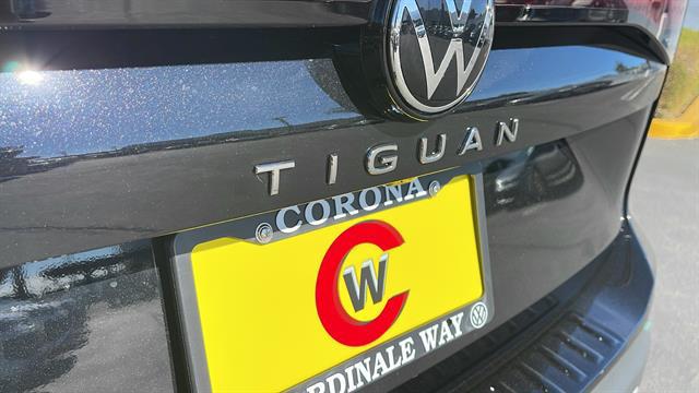 2025 Volkswagen Tiguan 2.0T SE