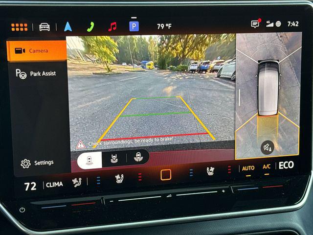 2025 Volkswagen ID. Buzz Pro S Plus with 4MOTION