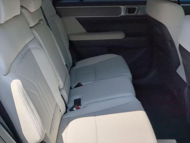 2026 Hyundai Santa Fe SE
