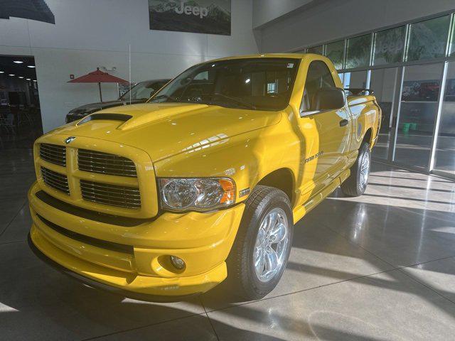 2004 Dodge Ram 1500 SLT/Laramie