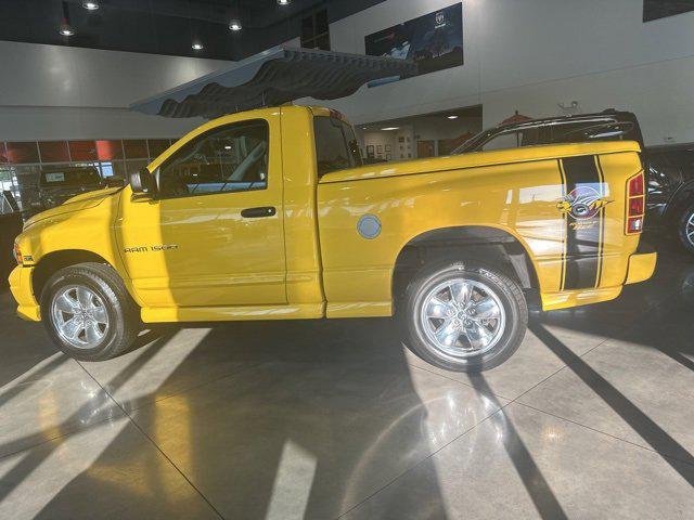 2004 Dodge Ram 1500 SLT/Laramie