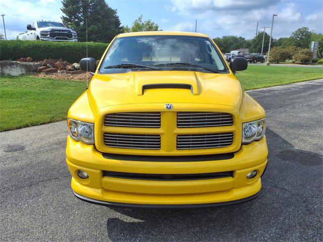 2004 Dodge Ram 1500 SLT/Laramie