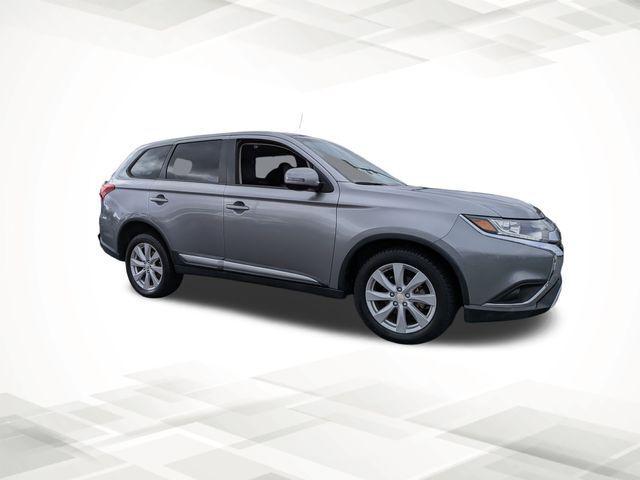 2019 Mitsubishi Outlander SE