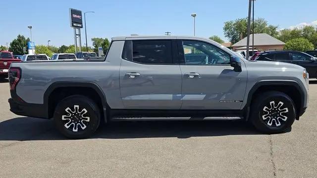2026 GMC Sierra Standard Range Elevation