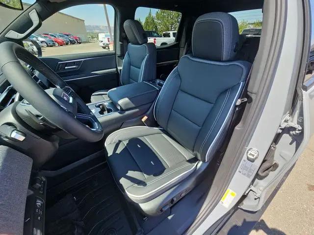 2026 GMC Sierra Standard Range Elevation