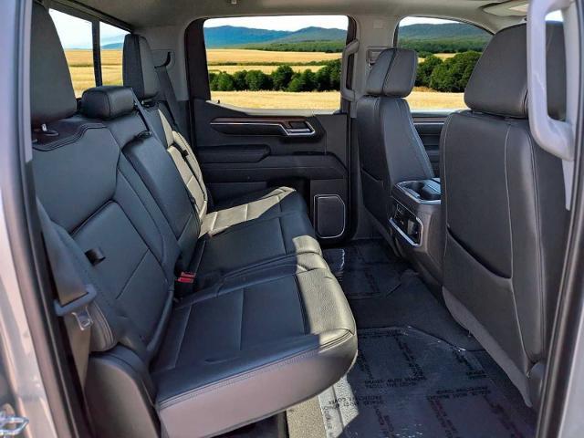 2023 GMC Sierra 1500 4WD Crew Cab Short Box Denali