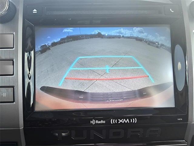 2017 Toyota Tundra SR5 5.7L V8