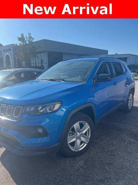 2022 Jeep Compass Latitude FWD
