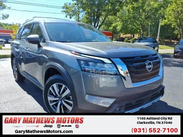 2022 Nissan Pathfinder SL 2WD