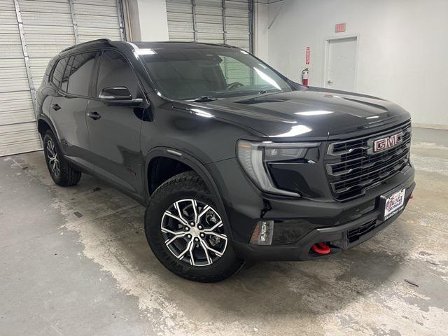 2025 GMC Acadia AWD AT4