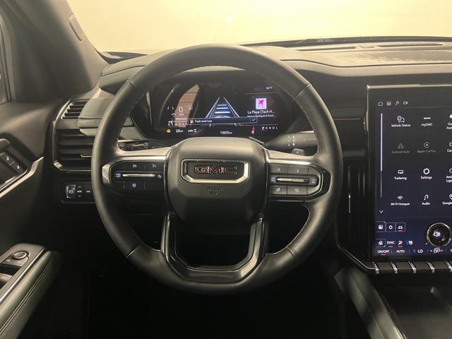 2025 GMC Acadia AWD AT4