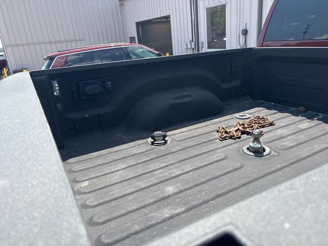 2022 RAM 2500 Tradesman Crew Cab 4x4 64 Box