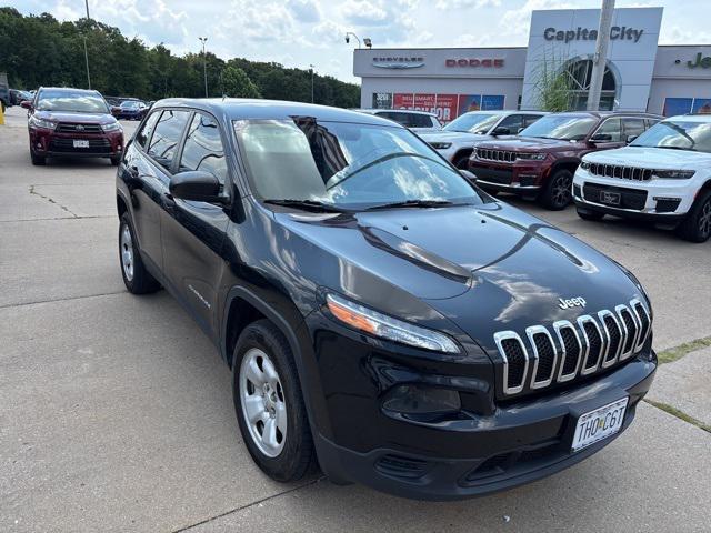 2016 Jeep Cherokee Sport