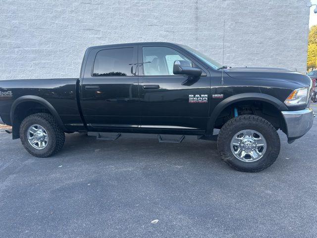 2018 RAM 2500 Tradesman Crew Cab 4x4 64 Box