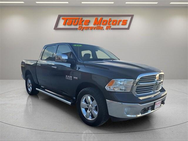 2015 RAM 1500 SLT 2015 RAM 1500 SLT