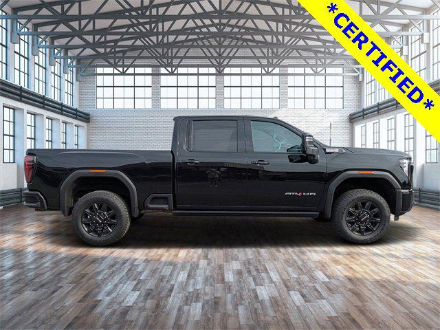 2024 GMC Sierra 2500HD 4WD Crew Cab Standard Bed AT4
