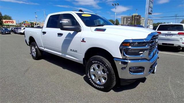 2025 RAM 2500 Big Horn Crew Cab 4x4 64 Box