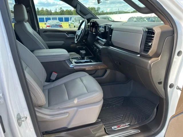 2023 Chevrolet Silverado 1500 4WD Crew Cab Standard Bed RST