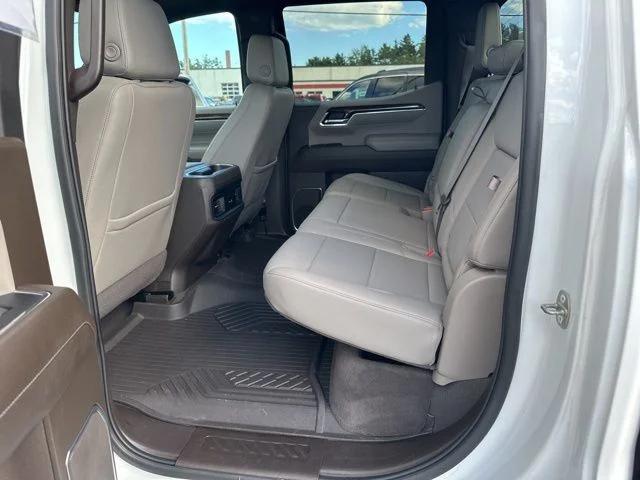 2023 Chevrolet Silverado 1500 4WD Crew Cab Standard Bed RST