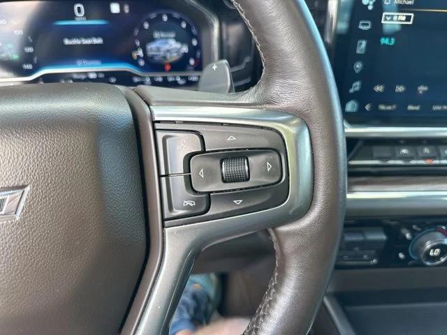2023 Chevrolet Silverado 1500 4WD Crew Cab Standard Bed RST