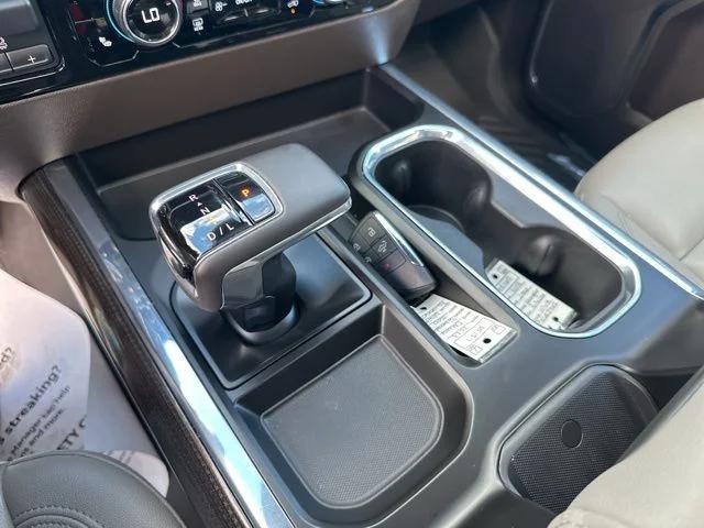 2023 Chevrolet Silverado 1500 4WD Crew Cab Standard Bed RST